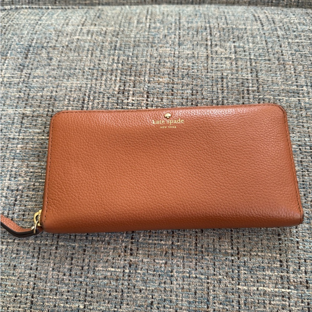 Kate Spade brown wallet